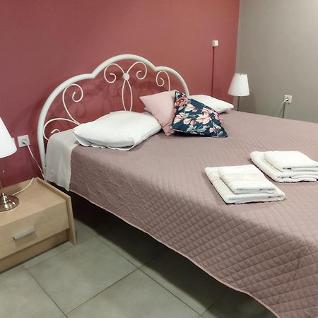 Cozy Apartment Near To The Airport Kouvaras Экстерьер фото