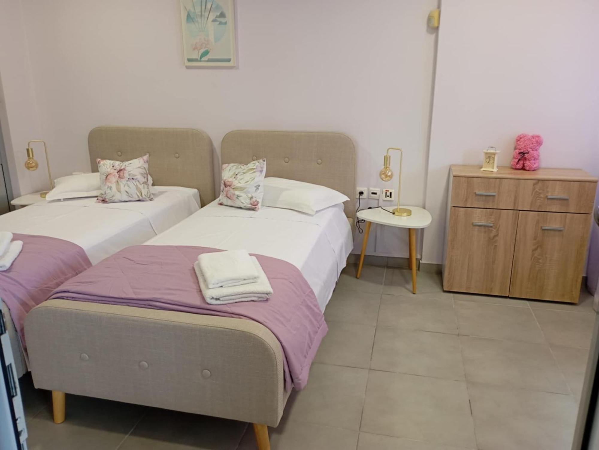 Cozy Apartment Near To The Airport Kouvaras Экстерьер фото